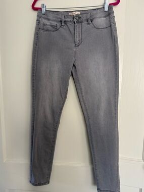 YMI Women's Grey Skinny Jeans - High Rise Stretch